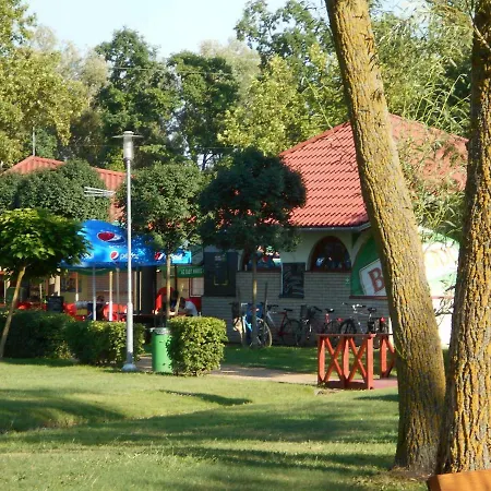 Апартаменты Wunderschone Ferienwohnung Am Balaton Балатонфеньвеш