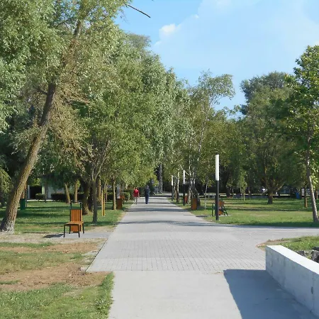 Wunderschone Ferienwohnung Am Balaton Balatonfenyves